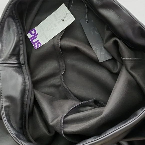 Maison Cinqcent 500 Plus Women's Pull On Pants Black Faux Leather Stretch  Sz 1X - Picture 4 of 11